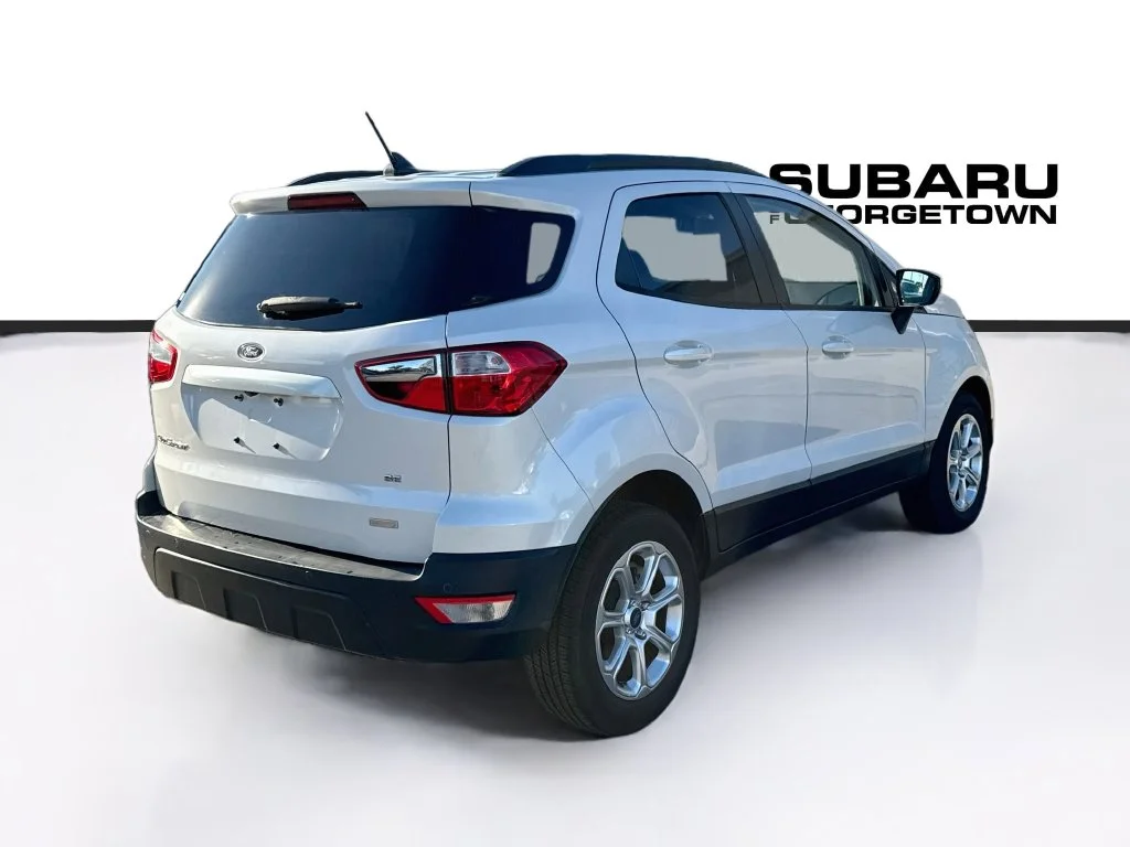 Used 2018 White Ford SE image 7