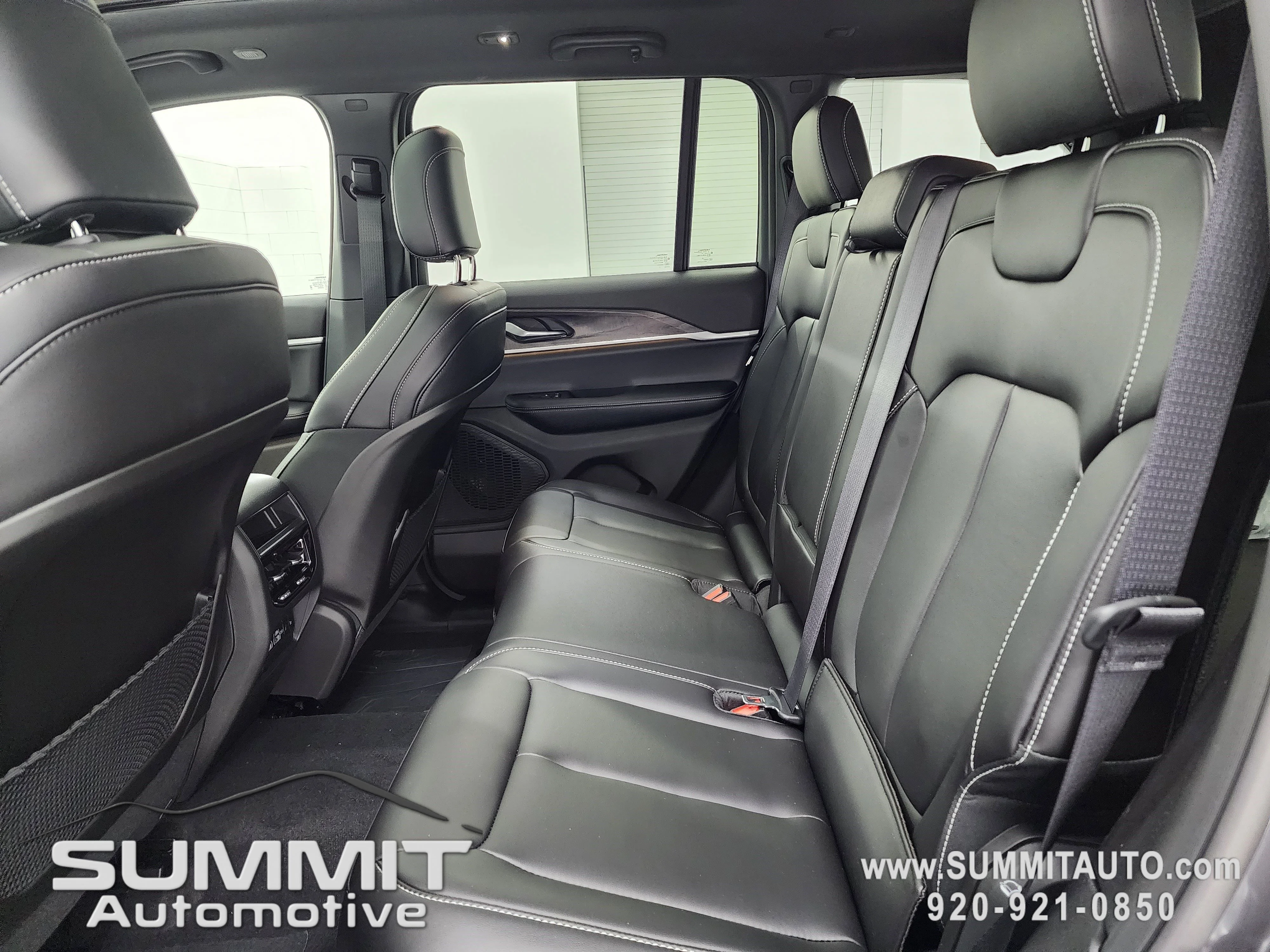 2025 Jeep Grand Cherokee Limited - Photo 8