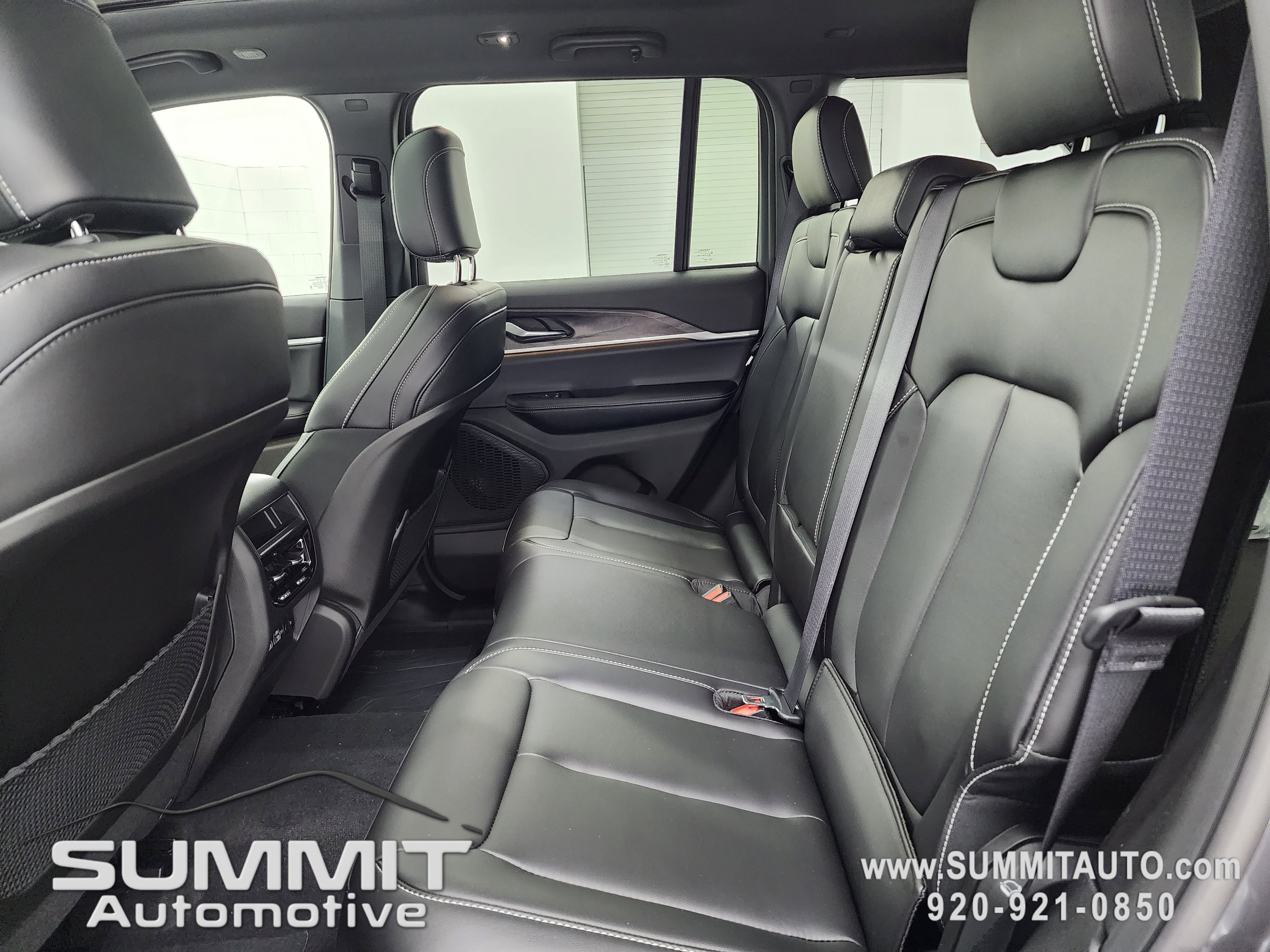 2025 Jeep Grand Cherokee Limited - Photo 8
