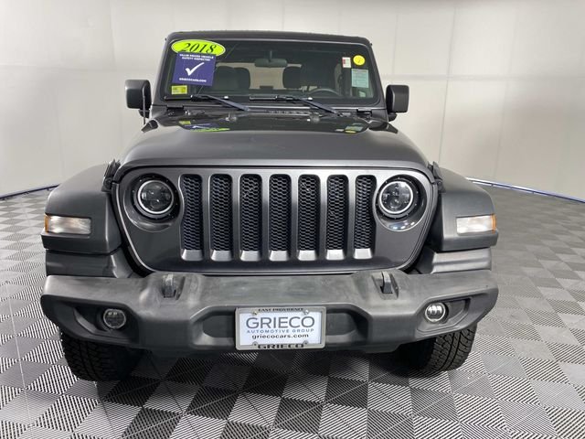 Used 2018 Gray Jeep Sport S image 3