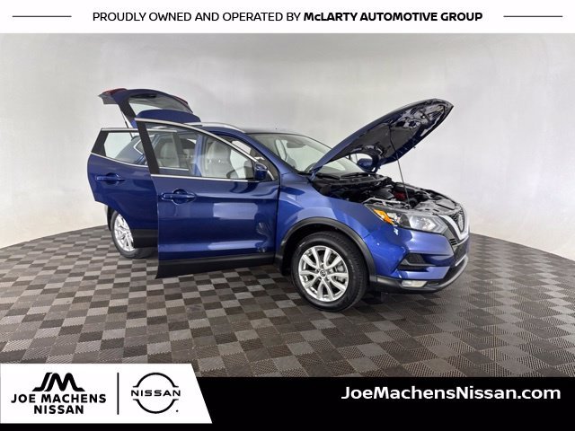Used 2022 Blue Nissan SV image 16