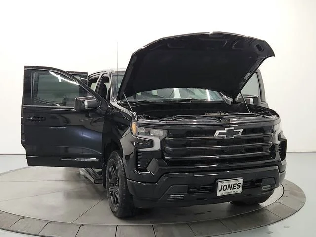 Used 2024 Black Chevrolet High Country image 10