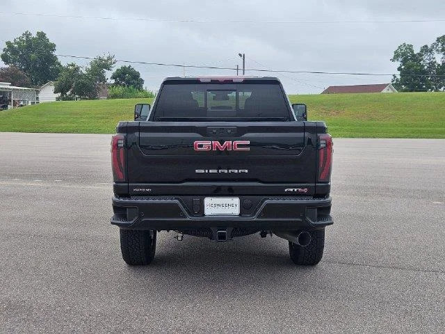 New 2026 Onyx Black GMC AT4 image 4