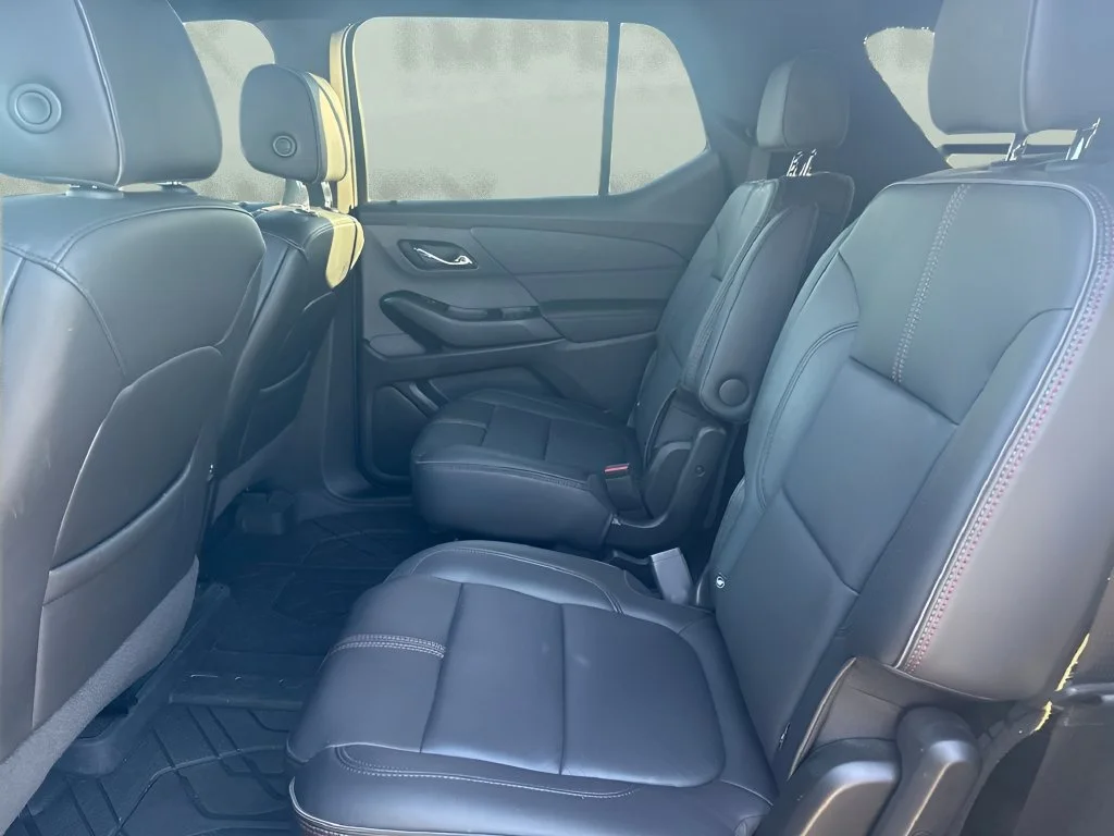Used 2023 MOSAIC BLACK METALLIC Chevrolet RS image 9