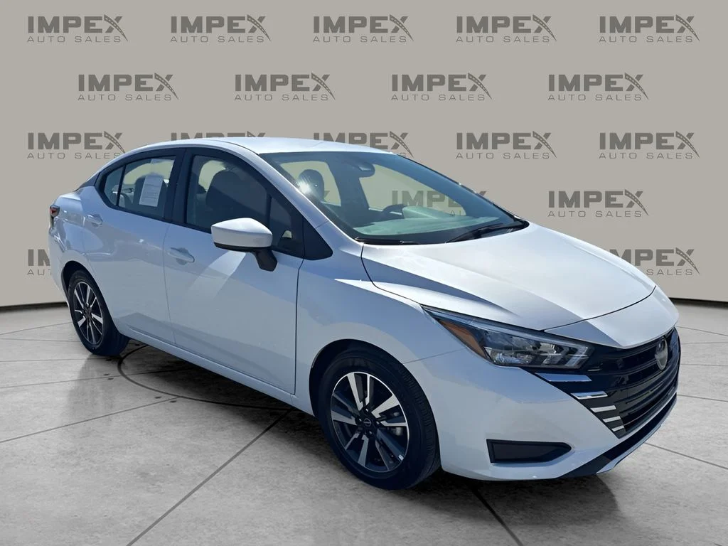 Used 2025 White Nissan 1.6 SV image 7