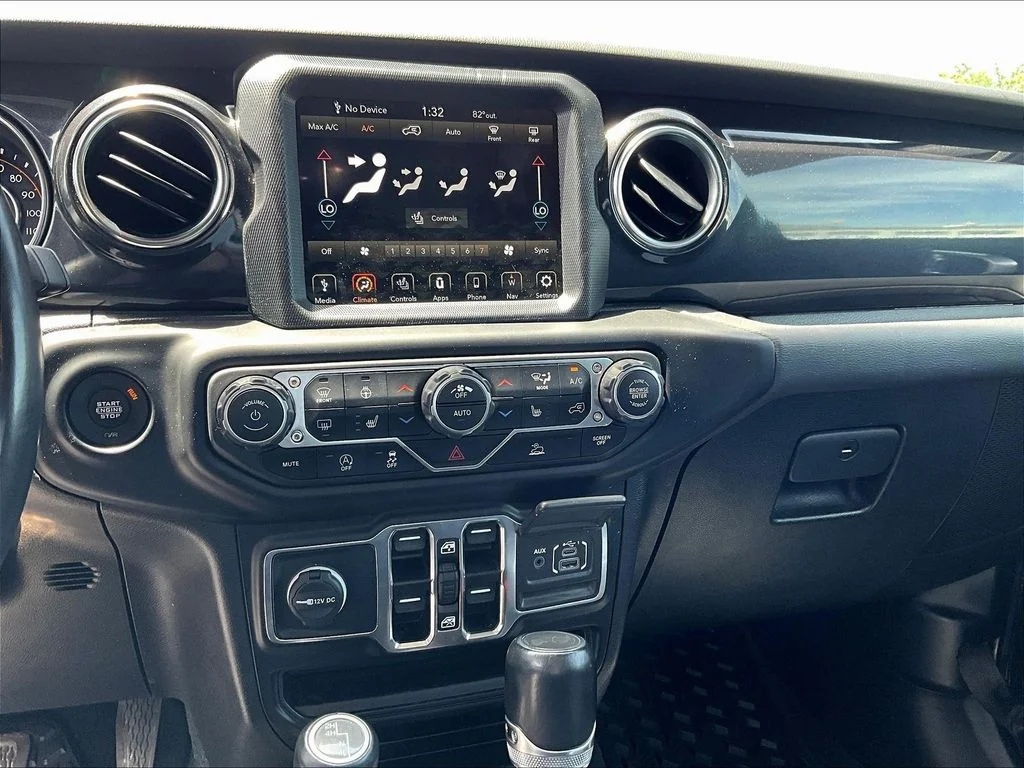 Used 2022 Black Jeep Unlimited Sahara Altitude image 7
