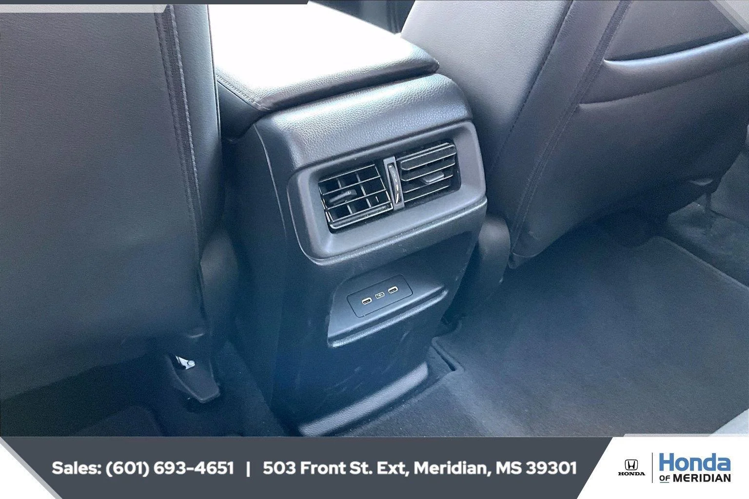 Used 2024 Lunar Silver Metallic Honda EX-L image 23