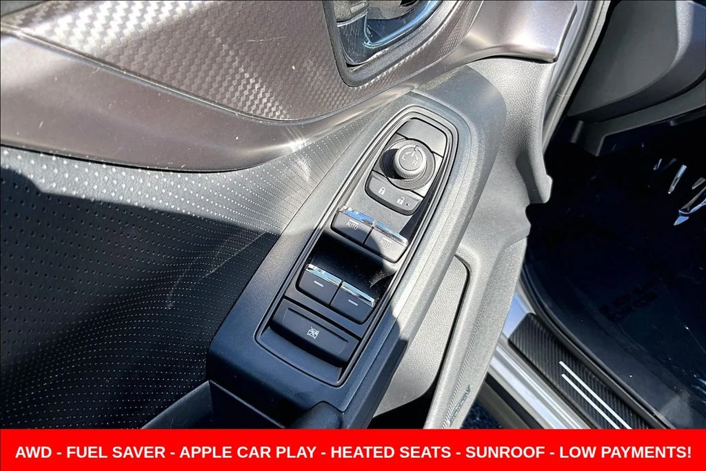 Used 2023 Silver Subaru Limited image 25