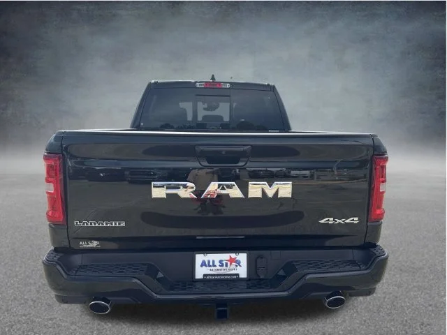 New 2026 Diamond Black Crystal Pearl-Coat Exterior Paint RAM Laramie image 34