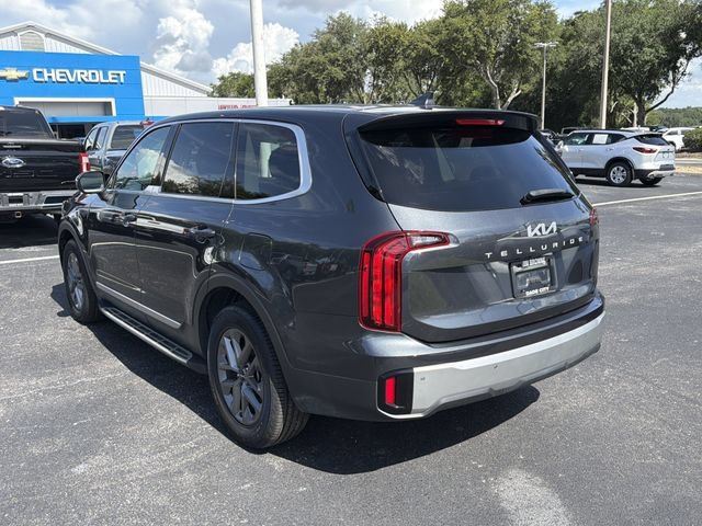 Used 2023 Gray Kia LX image 7