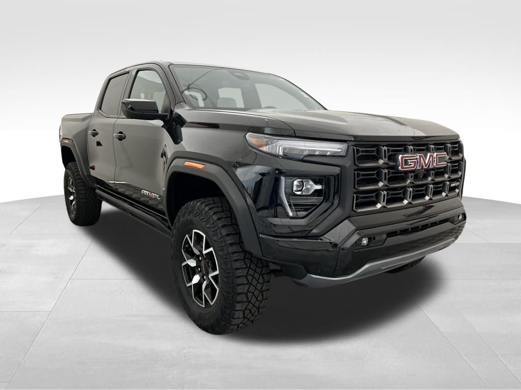 2024 GMC Canyon AT4X - Photo 9