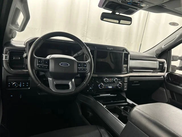 Used 2025 Gray Ford Lariat image 20