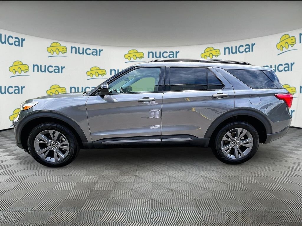 Used 2023 Gray Ford XLT image 4