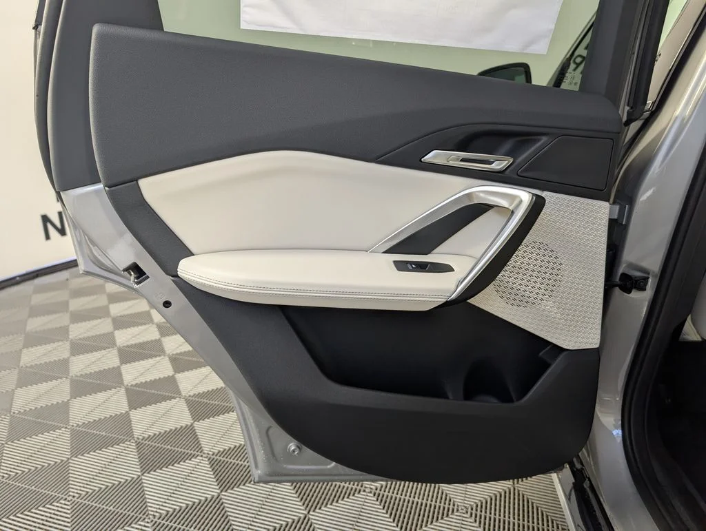 New 2026 Silver BMW xDrive28i image 17