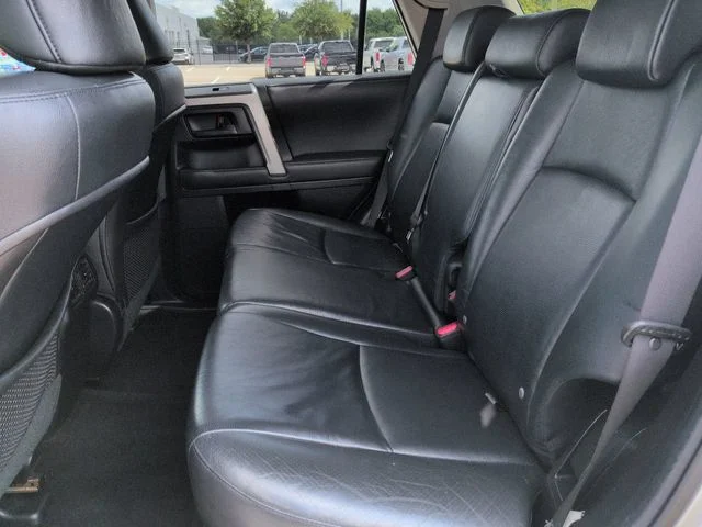 Used 2010 Silver Toyota Limited image 14