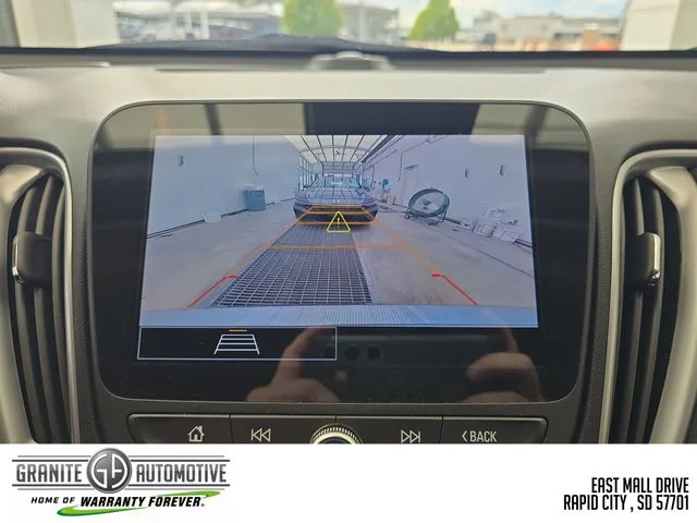 Used 2025 Gray Chevrolet LT image 20
