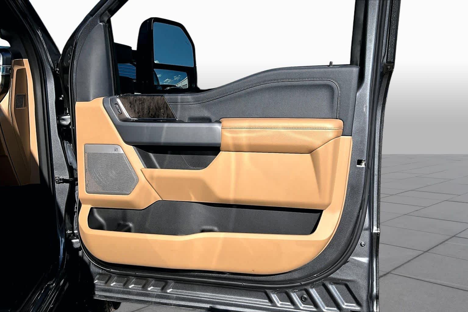 Used 2024 Carbonized Gray Ford LARIAT image 25