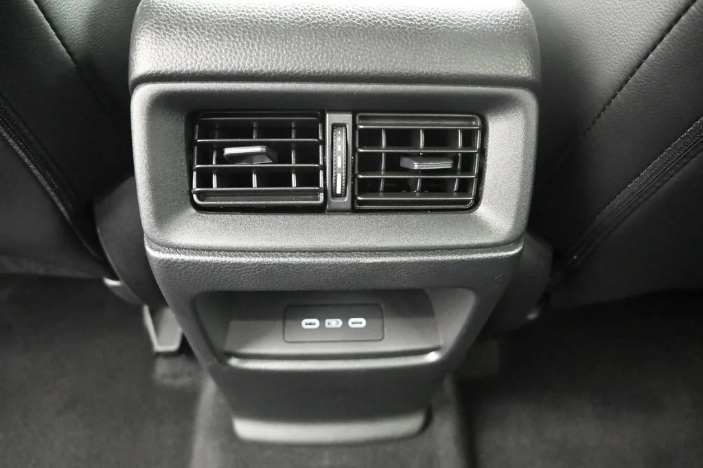 Used 2025  Honda EX-L image 14
