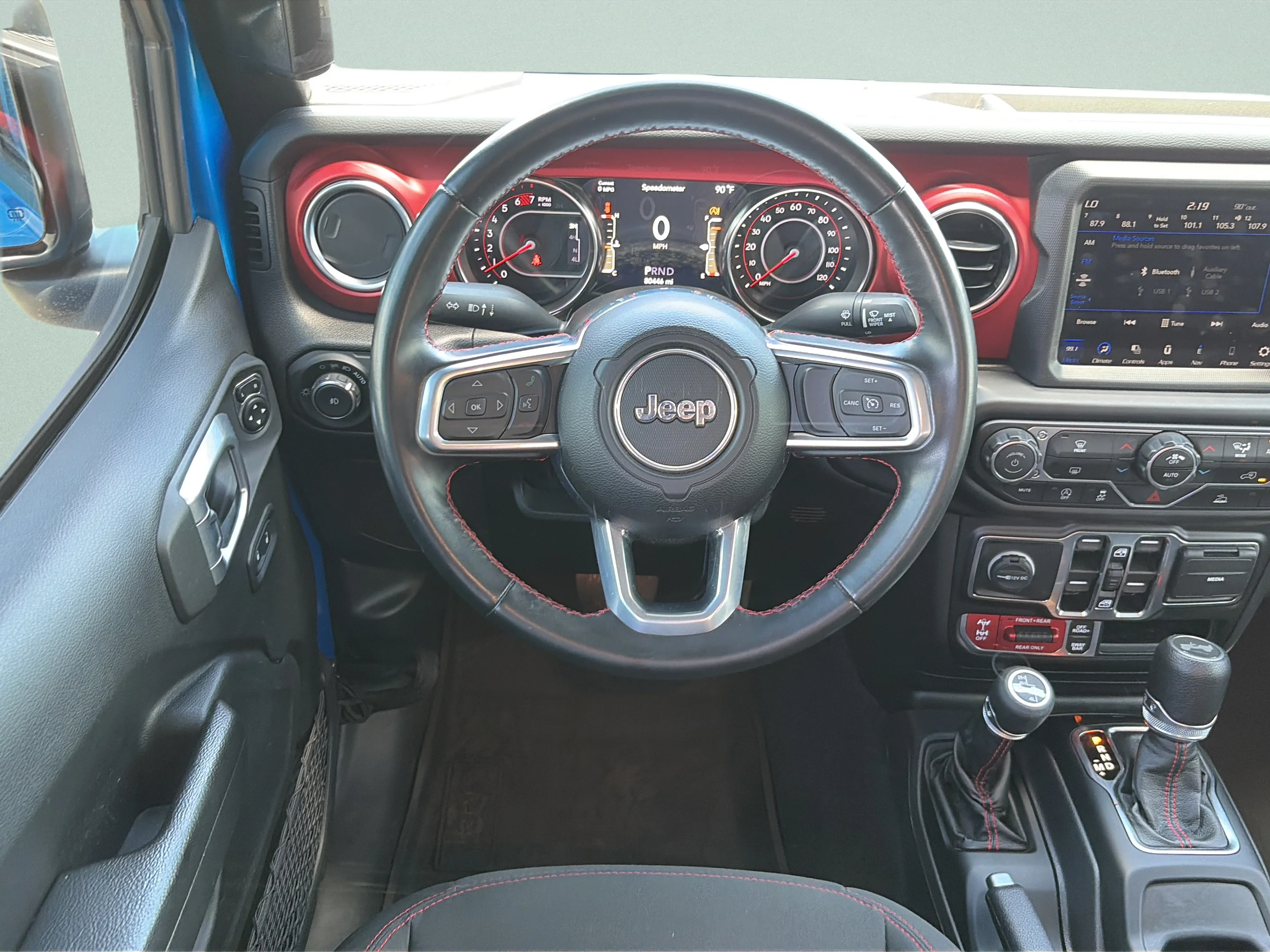 Used 2022 Hydro Blue Pearlcoat Jeep Unlimited Rubicon image 13
