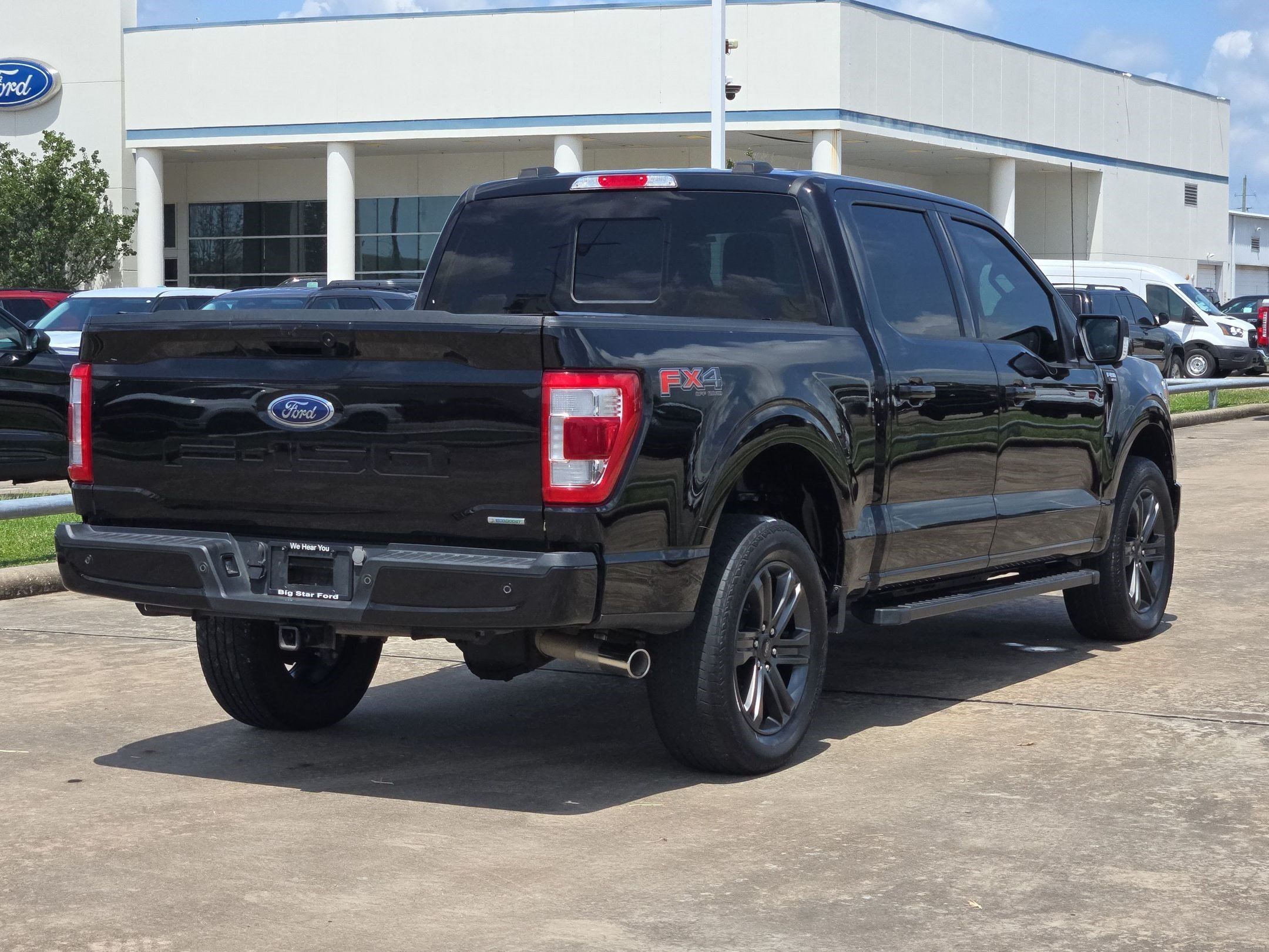 Used 2023 Agate Black Metallic Ford Lariat image 3