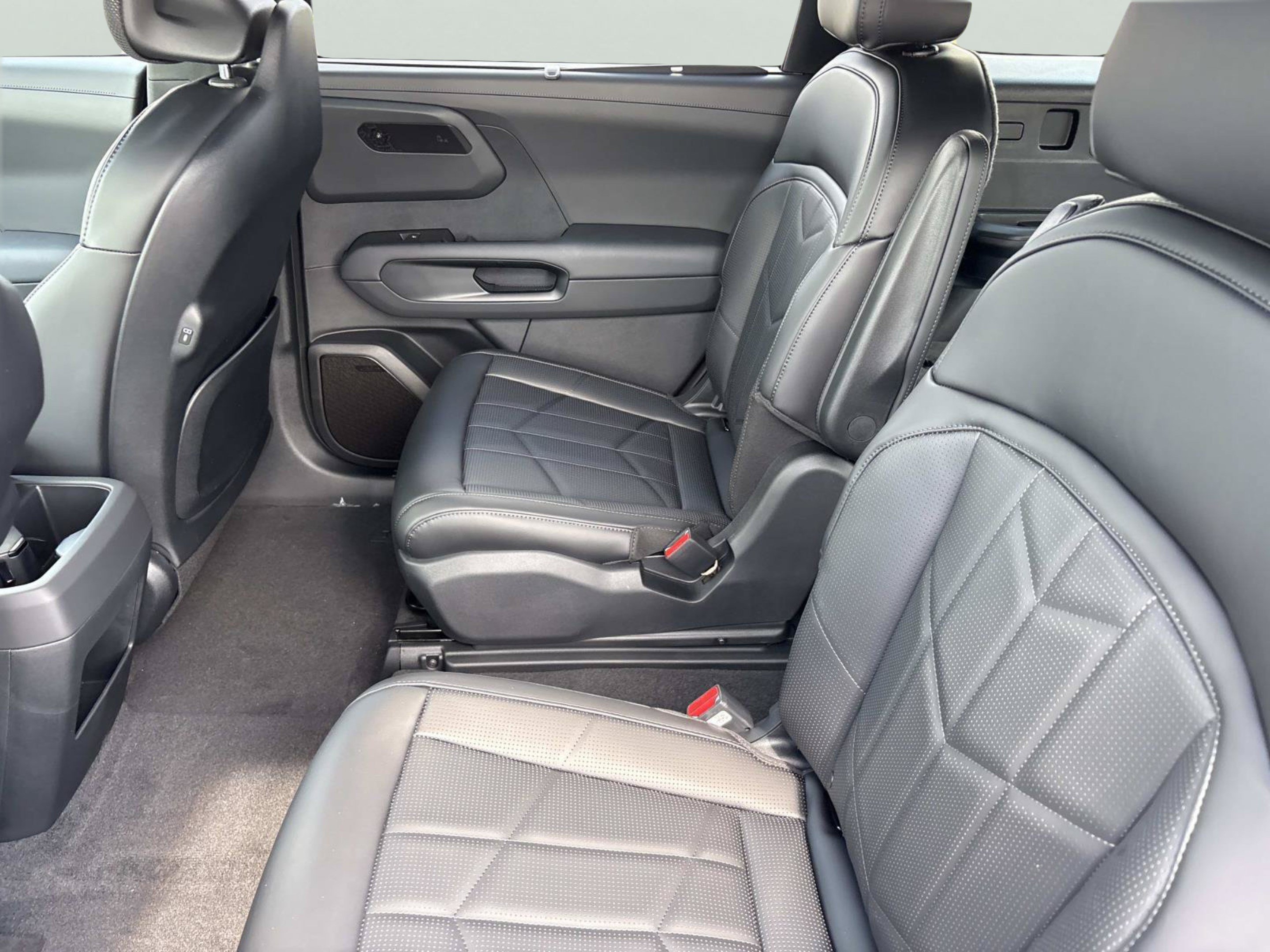 New 2027 Midnight Lake Blue Kia X-Line SX image 15