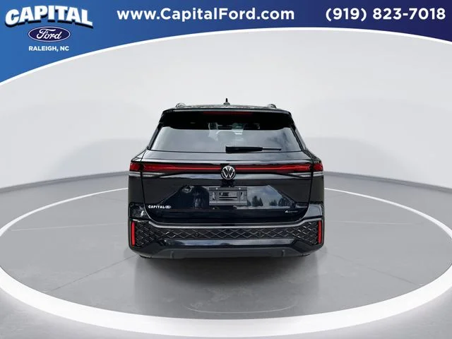 Used 2026 Black Volkswagen 2.0T SE R-Line Black image 7