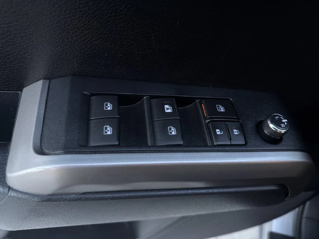 2017 Toyota Tacoma SR5 - Photo 10