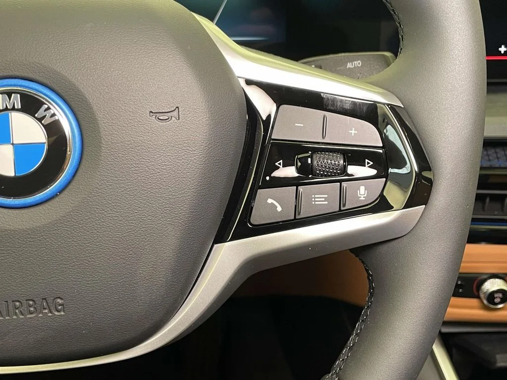 2026 BMW i4 40 - Photo 36