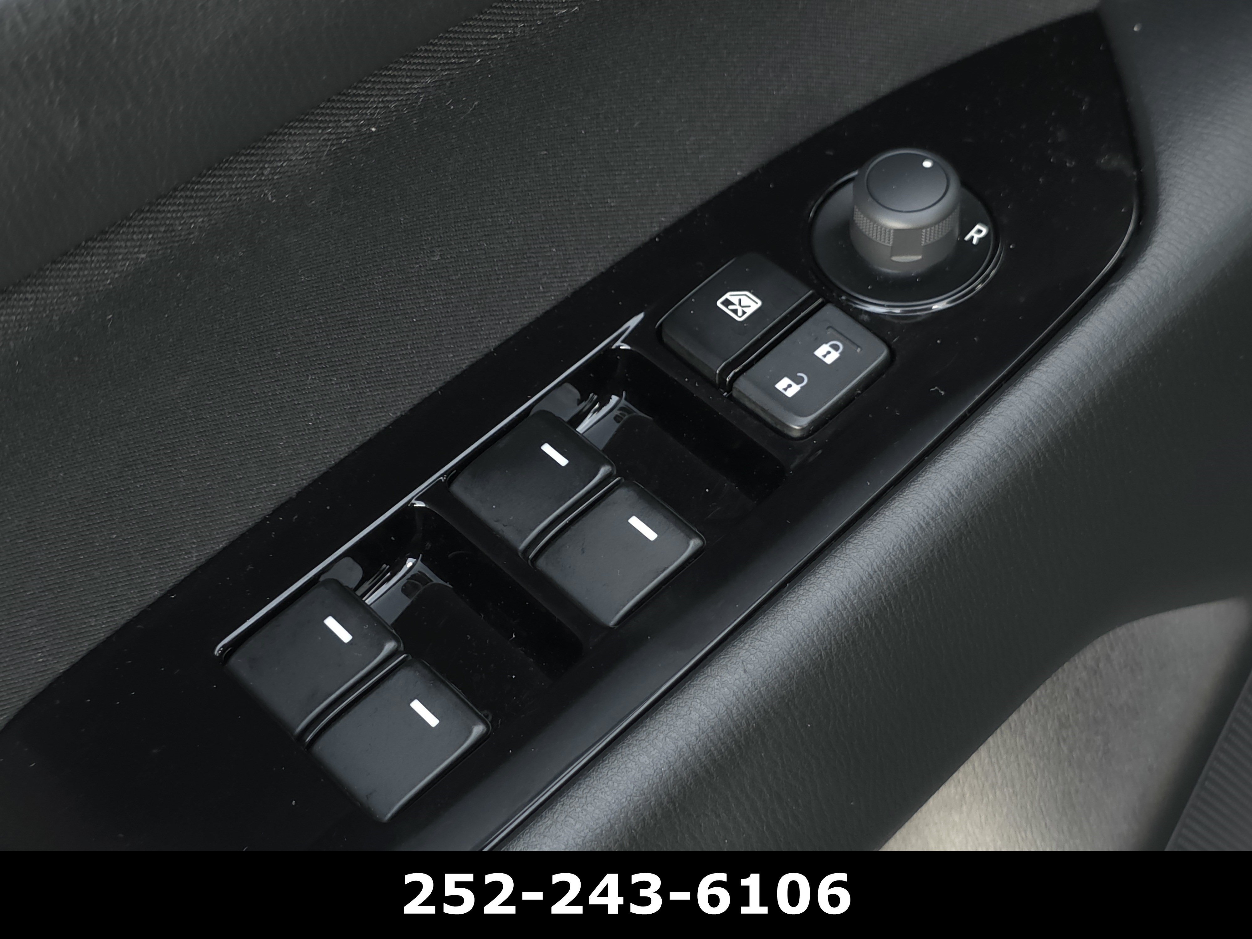 Used 2023 Jet Black Mica Mazda 2.5 S image 23
