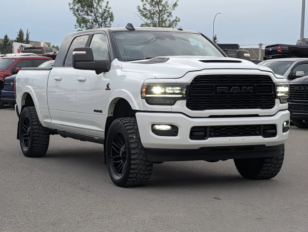 Certified Used 2024 White RAM Limited - Mega Cab - Cummins Turbo Diesel - Air Suspension - Leather - 12 Uconnect & More! image 2