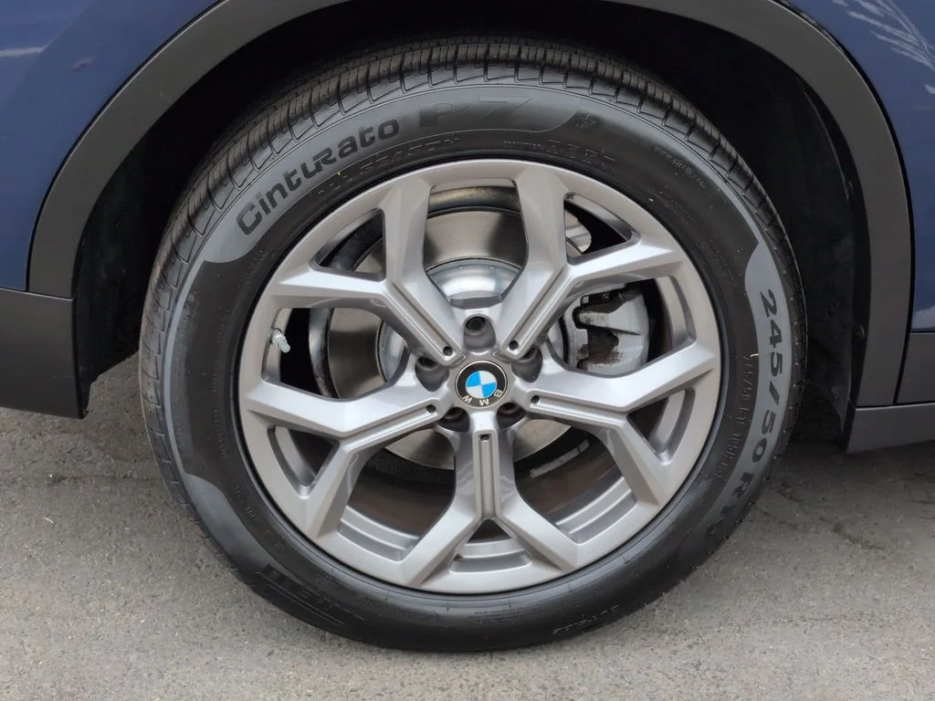 Used 2023 Blue BMW xDrive30i image 26