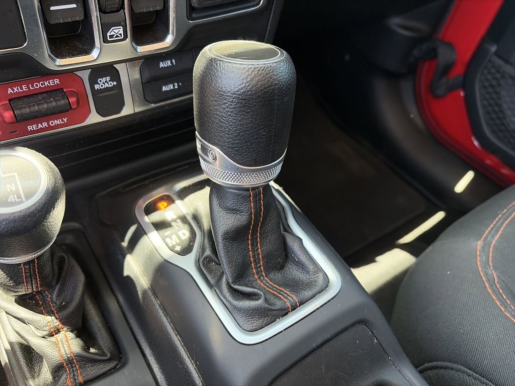 Used 2021 Red Jeep Mojave image 26