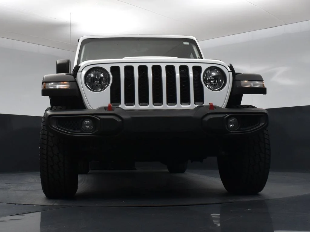 Used 2023 Bright White Clearcoat Jeep Rubicon image 29