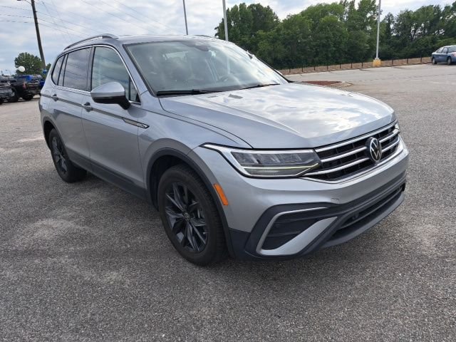 2024 Volkswagen Tiguan 2.0T SE's photo