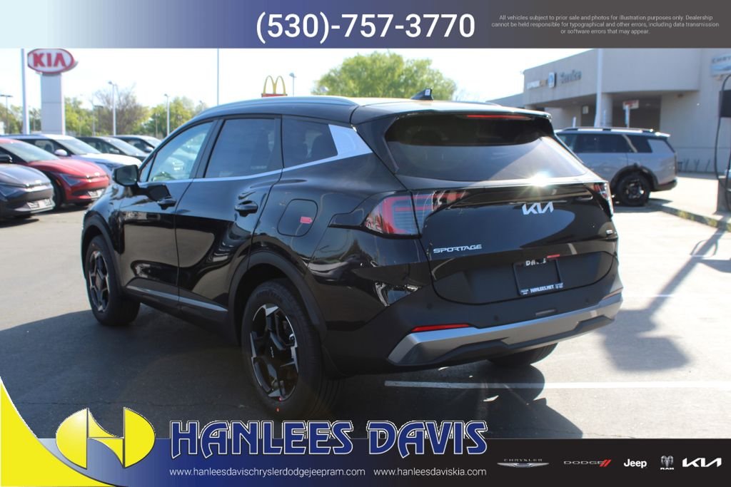 New 2026 Fusion Black Kia EX image 9