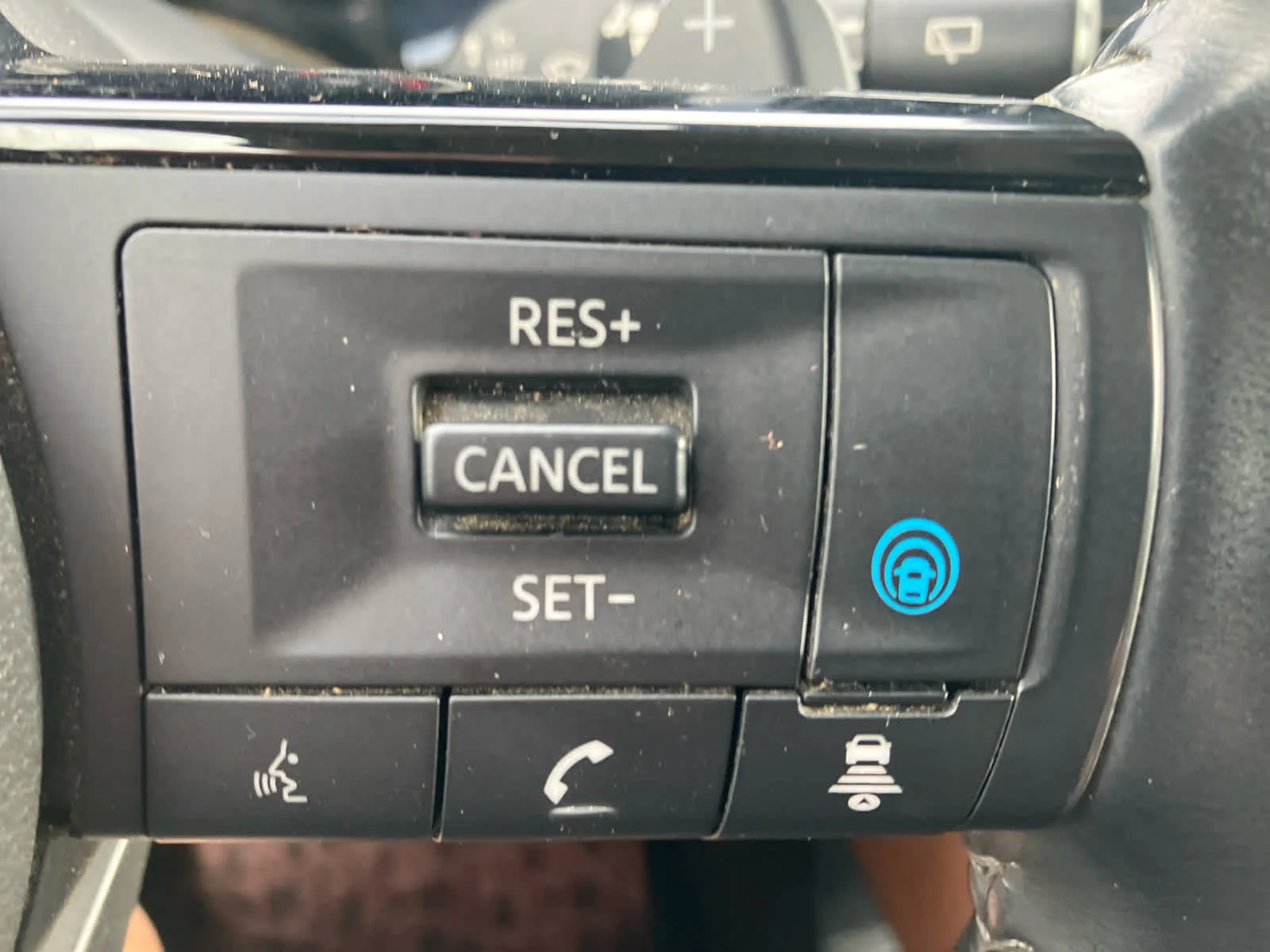 Used 2023 Boulder Gray Pearl Nissan Platinum image 19