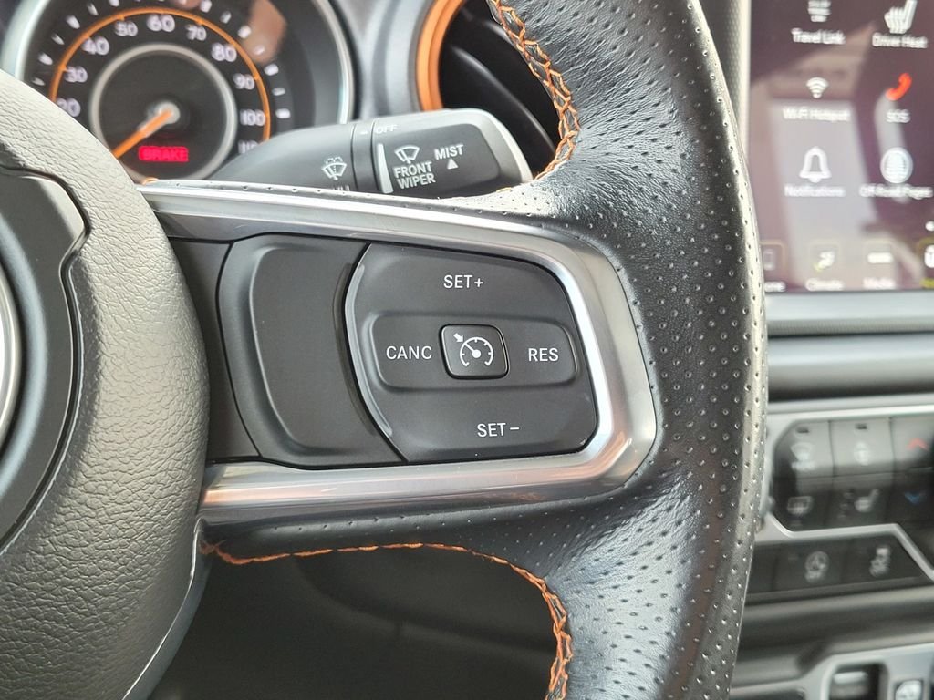 Used 2023 Silver Jeep Mojave image 26