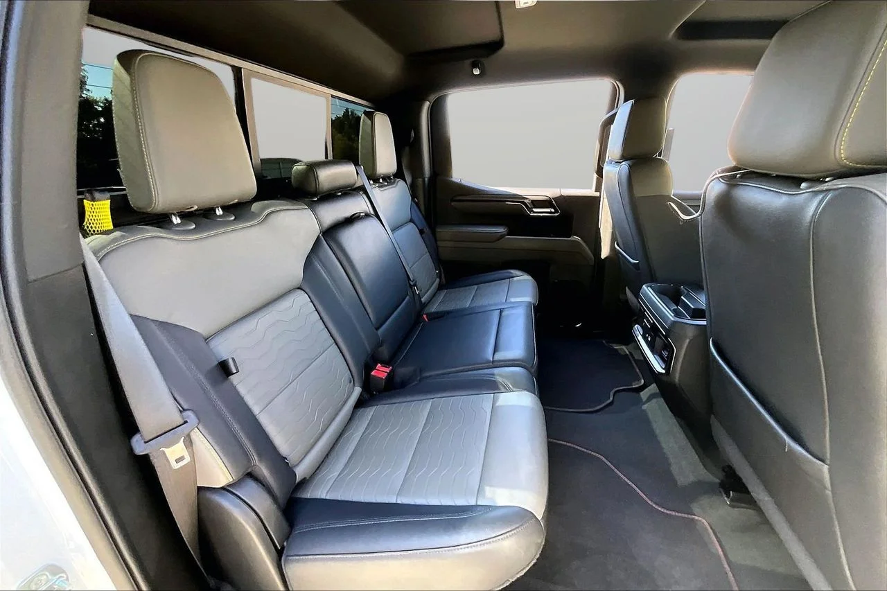 Used 2022 White Chevrolet ZR2 image 24