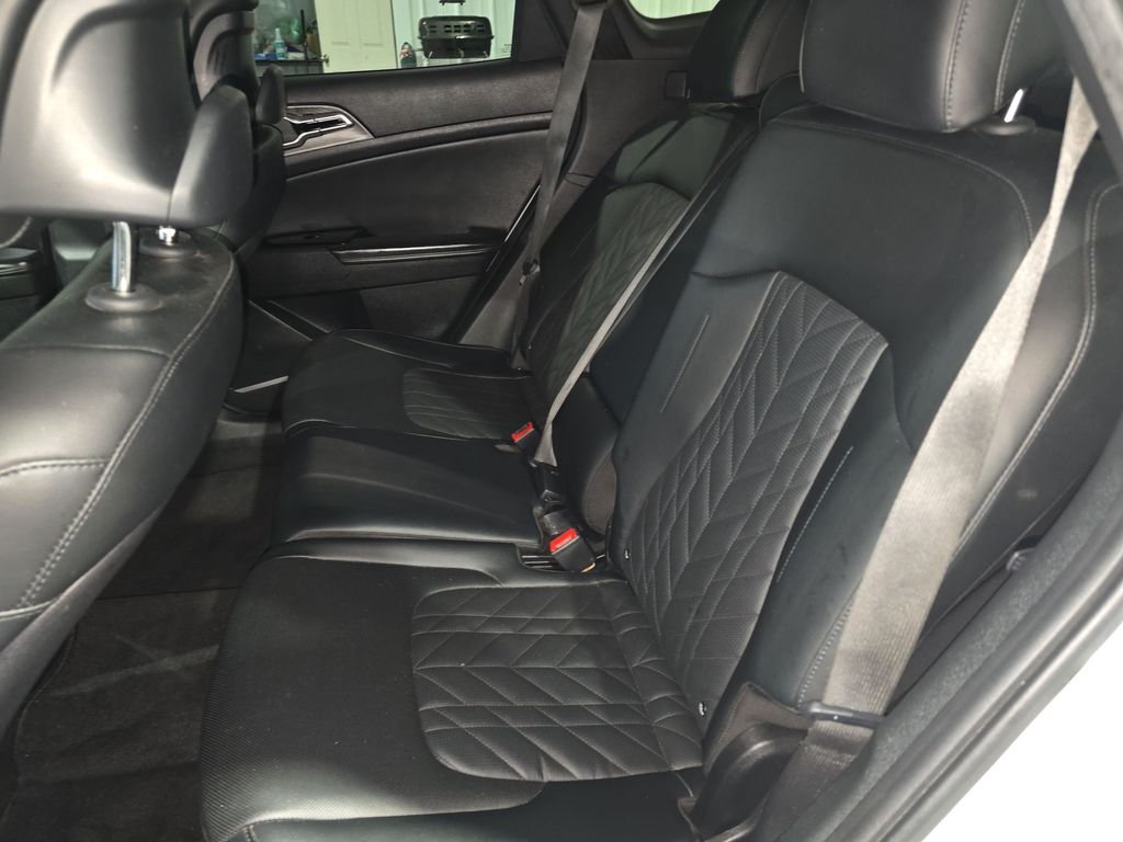 Used 2023 White Kia X-Line image 14