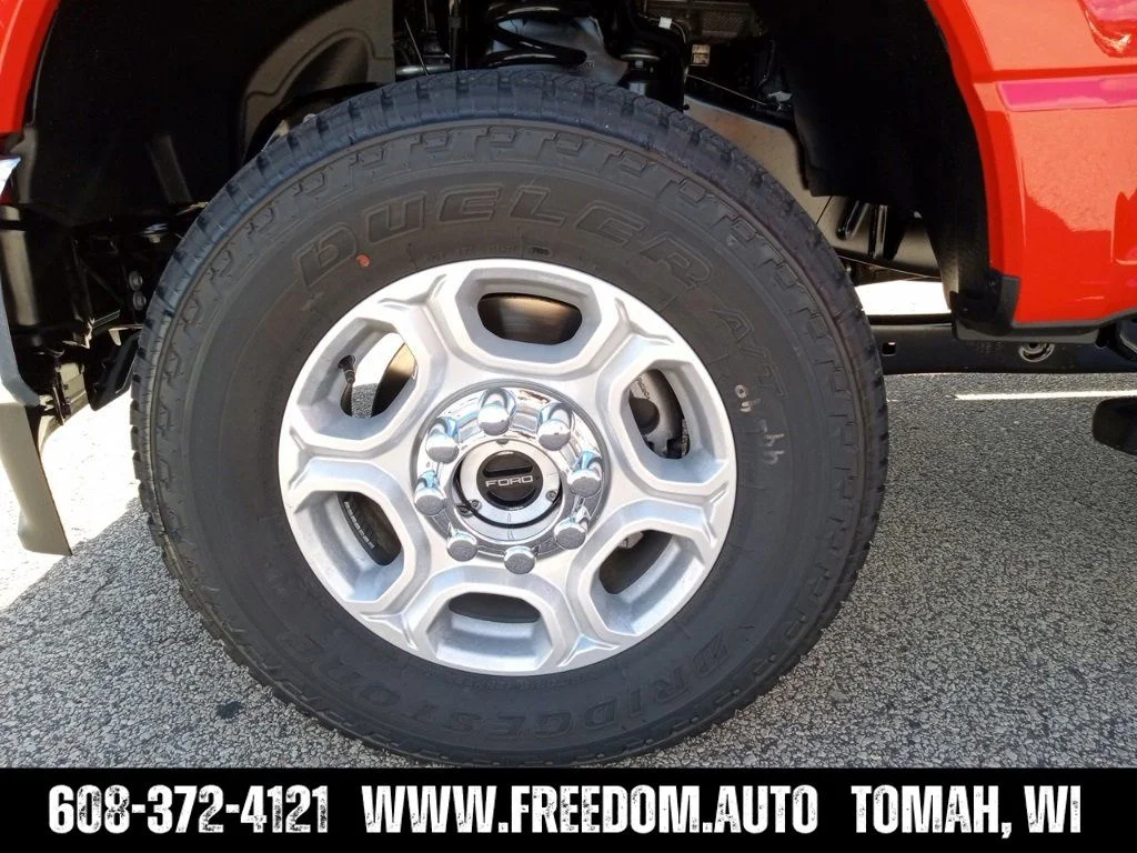 New 2026 Race Red Ford F-250® XLT image 32