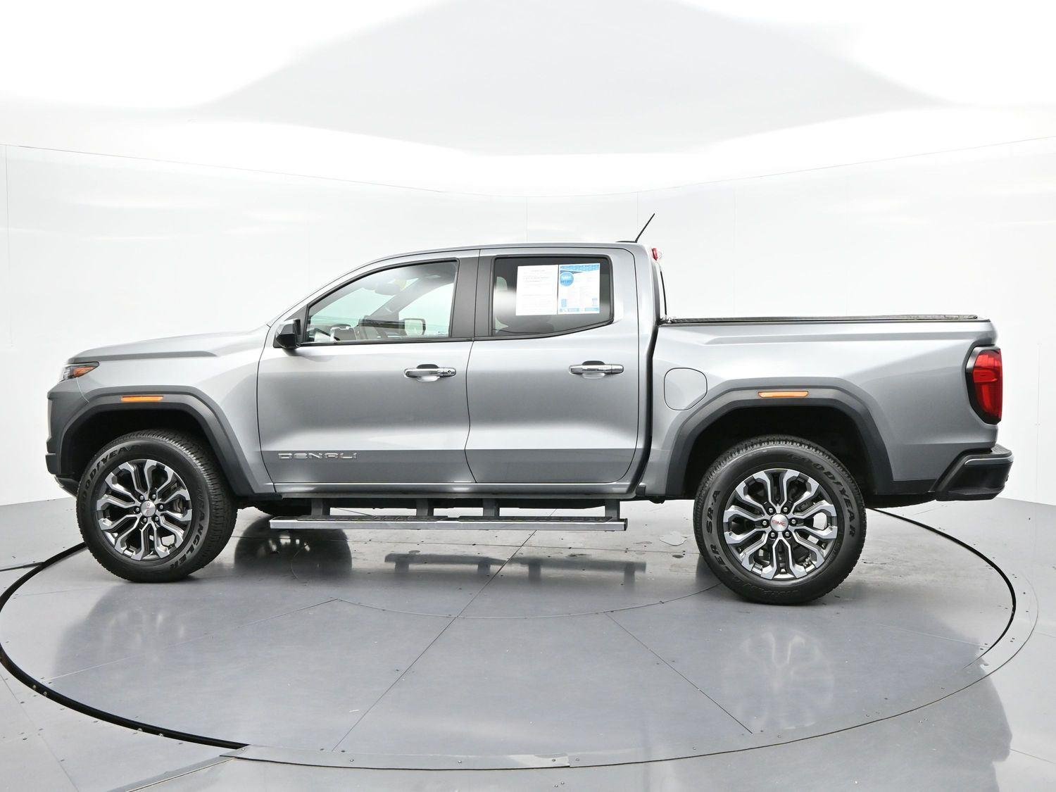 Used 2023 Sterling Metallic GMC Denali image 4