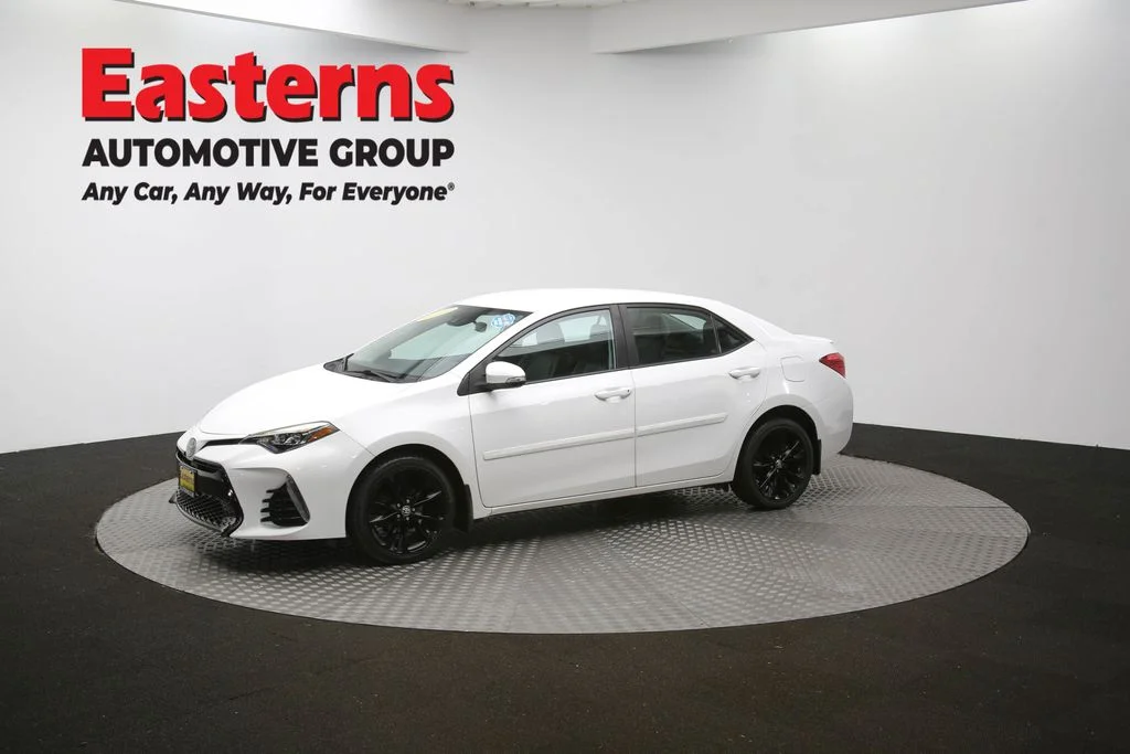 Used 2018 White Toyota SE image 54