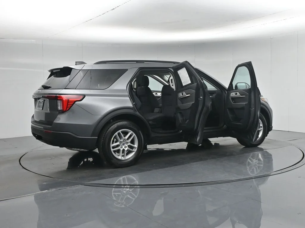 New 2026 Gray Ford Active image 5