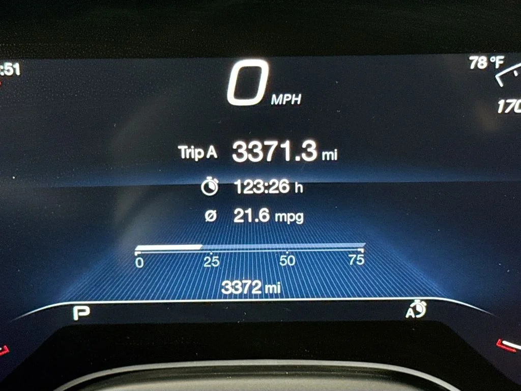 Used 2025 Bianco Maserati Base image 12