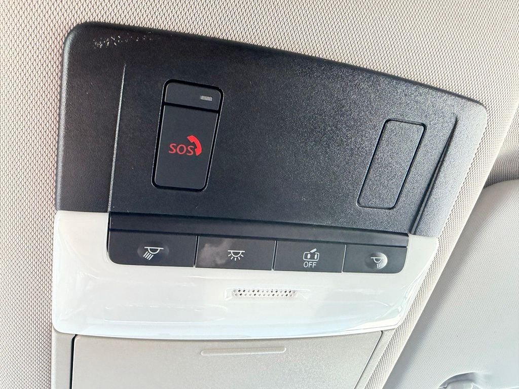 Used 2025 Silver Nissan SV image 24