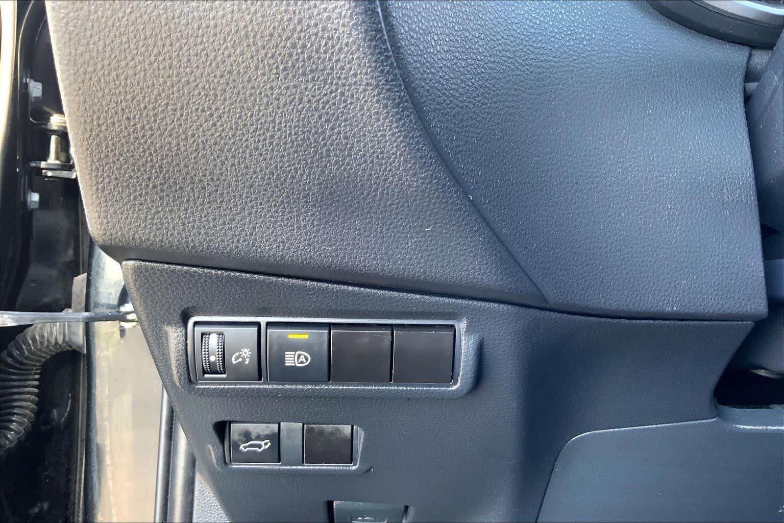 Used 2023 Jet Black Toyota XLE image 33