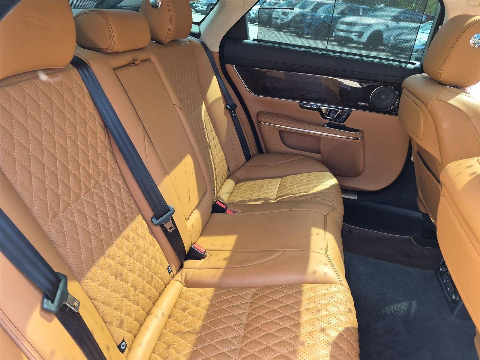 Used 2018 Fuji White Jaguar XJL Portfolio image 35