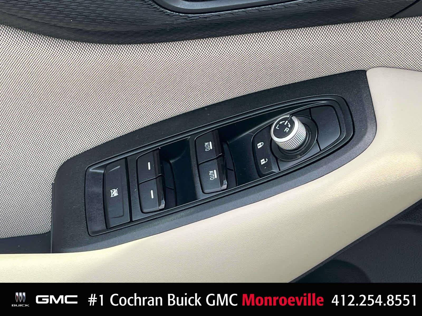 Used 2021 Crystal White Pearl Subaru Premium image 29