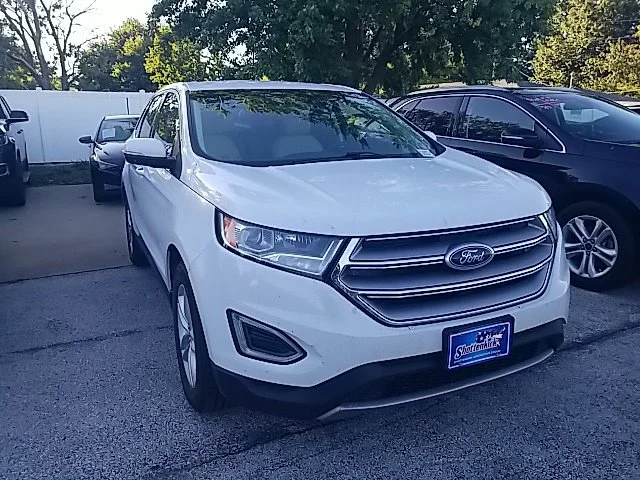 Used 2018 White Ford SEL image 6