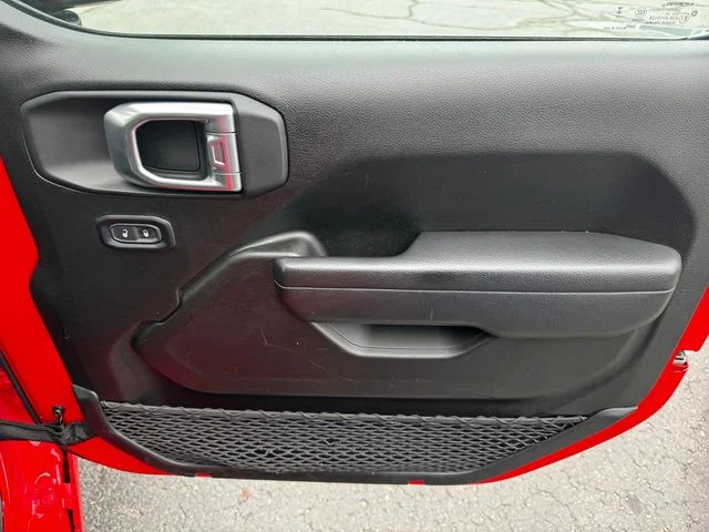 Used 2024 Red Jeep Sport S image 13